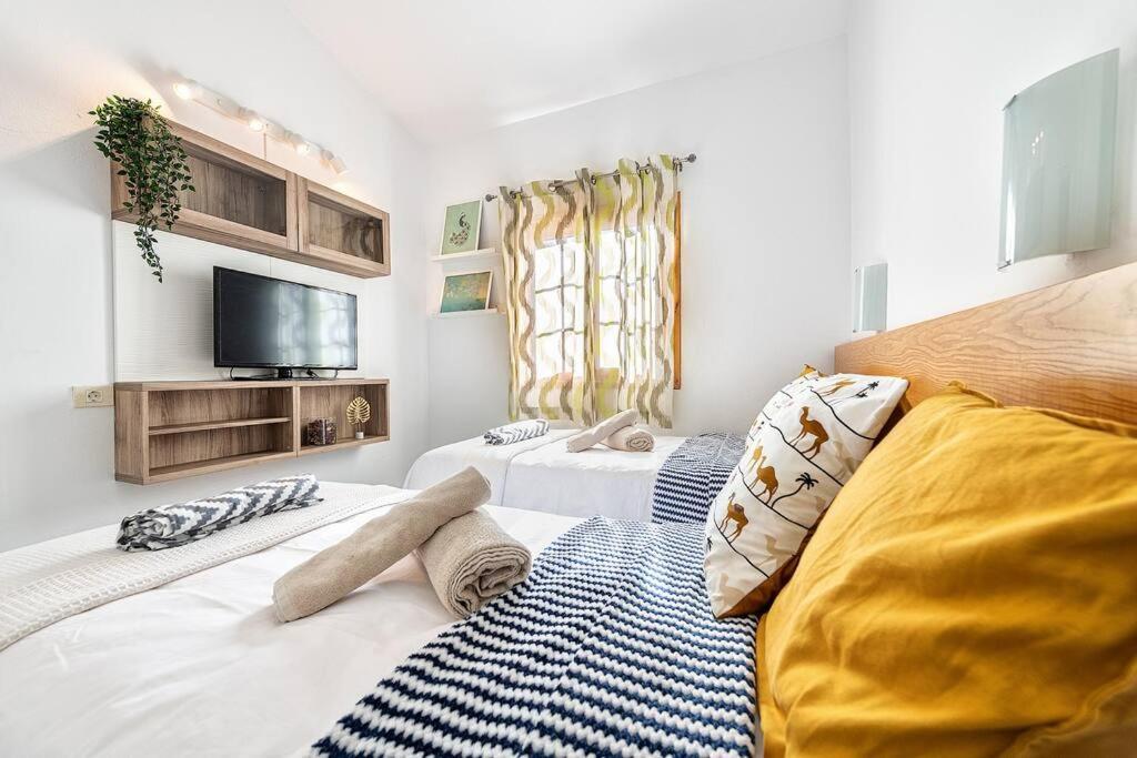 Bungalows Los Arcos 77 San Bartolomé Ngoại thất bức ảnh